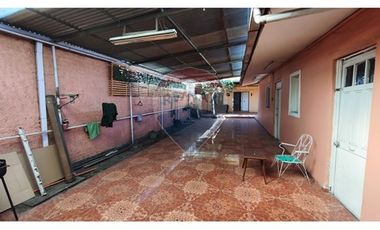 VENTA DE CASA ESTACION CENTRAL 11D, 4B, 1 BODEGA.