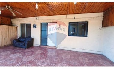 VENTA DE CASA ESTACION CENTRAL 11D, 4B, 1 BODEGA.