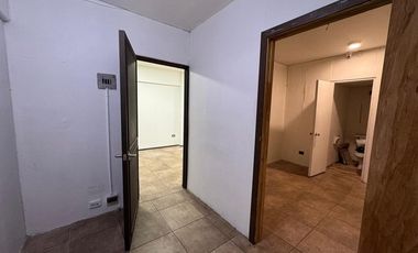 Local comercial en metro Los Leones