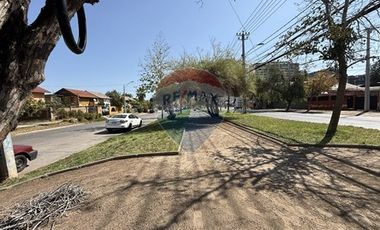 Amplia propiedad en excelente entorno residencial