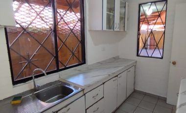 ARRIENDO CASA  3 DORM/2 BAÑOS, CONDOMINIO. PEÑAFLOR