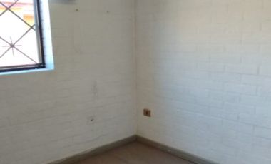 ARRIENDO CASA  3 DORM/2 BAÑOS, CONDOMINIO. PEÑAFLOR