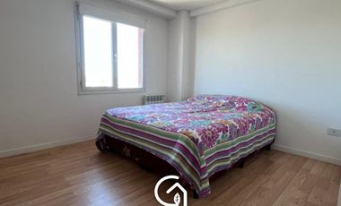 Departamento en alquiler Amoblado en Edif. Jardines de Esmeralda