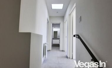 DUPLEX
