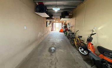 Casa en venta apta crédito, dos dormitorios en Junin