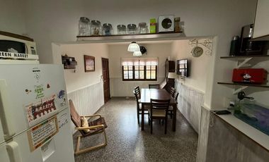 Casa en venta apta crédito, dos dormitorios en Junin