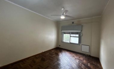 Departamento Monoambiente en San Martin Centro