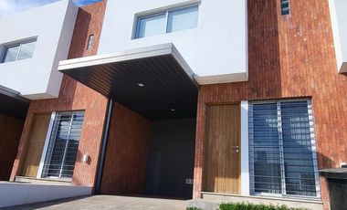 Prados de Manatiales - a estrenar!