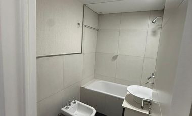 Alquiler Departamento 2 ambientes en Canning Center - con cochera y balcon