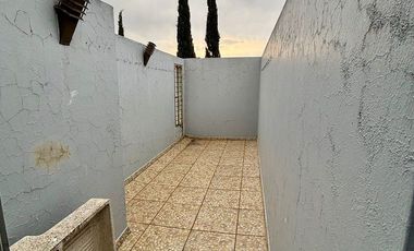 Casa en Venta en Jardín Real, sobre Boulevard, zapopan