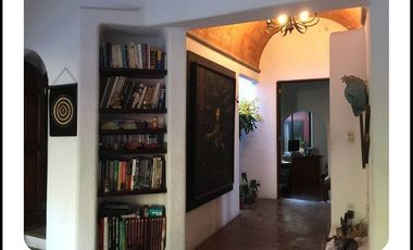Casa en Venta con Jardín y alberca en Xochitepec “Pueblo Mágico” Centro Morelos