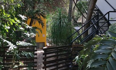 Casa en Venta con Jardín y alberca en Xochitepec “Pueblo Mágico” Centro Morelos