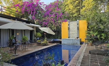 Casa en Venta con Jardín y alberca en Xochitepec “Pueblo Mágico” Centro Morelos