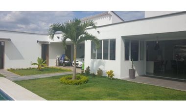 Se vende espectacular casa campestre en condominio Rozo Valle Colombia