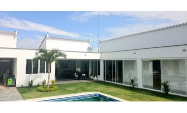 Se vende espectacular casa campestre en condominio Rozo Valle Colombia