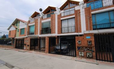 ARRIENDO CASA COTA CONJUNTO CERRADO $ 2.800.000