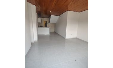 SE ARRIENDA APARTAMENTO EN BARRIO URBINA DE MONTERA
