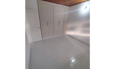 SE ARRIENDA APARTAMENTO EN BARRIO URBINA DE MONTERA
