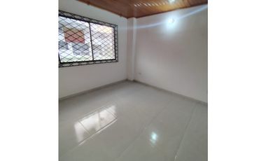 SE ARRIENDA APARTAMENTO EN BARRIO URBINA DE MONTERA