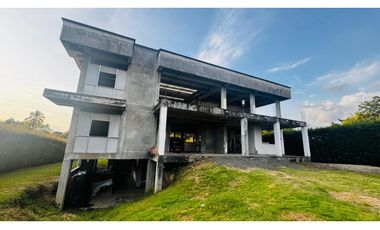 CASA EN CONSTRUCCION EN CAFELIA CERRITOS