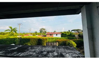 CASA EN CONSTRUCCION EN CAFELIA CERRITOS