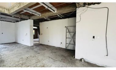 CASA EN CONSTRUCCION EN CAFELIA CERRITOS