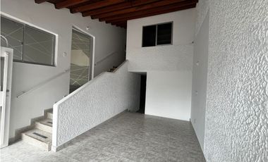 CASA ARRIENDO EL PRADO USO COMERCIAL