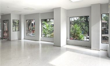 Local comercial para la renta tradicional en Laureles