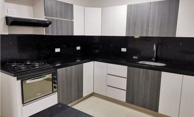 Se Arrienda casa tercer piso en Villa Hermosa