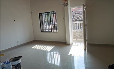 Se Arrienda casa tercer piso en Villa Hermosa