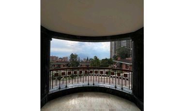 Venta Casa La Calera EL Poblado Medellín