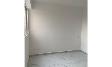 lujoso apartamento en el parque de calazans