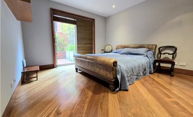 SE ARRIENDA APARTAMENTO EN CHICÓ CON TERRAZA