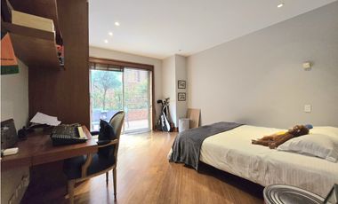 SE ARRIENDA APARTAMENTO EN CHICÓ CON TERRAZA