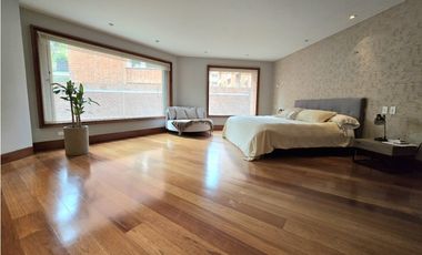 SE ARRIENDA APARTAMENTO EN CHICÓ CON TERRAZA