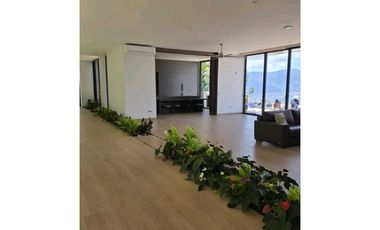 Venta Casa Exclusiva Los Balsos El Poblado Medellín