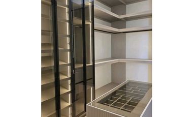 Venta Casa Exclusiva Los Balsos El Poblado Medellín