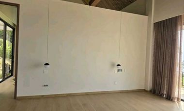 Venta Casa Exclusiva Los Balsos El Poblado Medellín