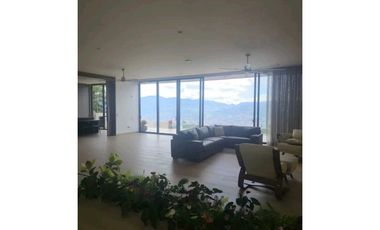 Venta Casa Exclusiva Los Balsos El Poblado Medellín
