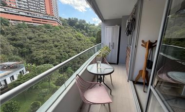 lindo apartamtno en enviagado con vista al bosque