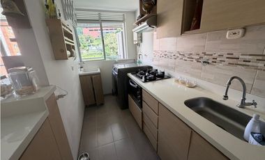 lindo apartamtno en enviagado con vista al bosque