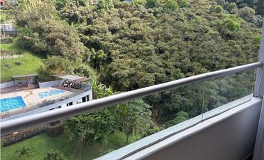 lindo apartamtno en enviagado con vista al bosque