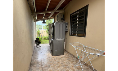 VILLA LUCRE / 307M / 3 HABITACIONES / 2 PARKING / FULL AMOBLADA