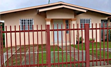 SE VENDE CASA EN EL ROBLE AGUADULCE