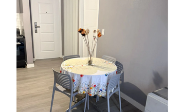 SE ALQUILA APARTAMENTO EN BRISAS DEL GOLF PH LAGUN FULL AMOBLADO