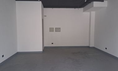 Se arrienda lindo Local