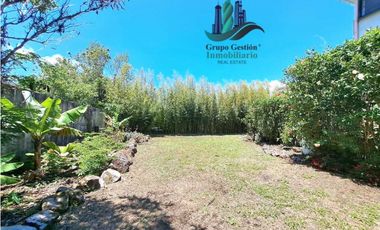 VENDO CASA DE 2 HAB 3 BAÑOS ALTO BOQUETE