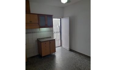 CASA EN LAS HERAS