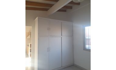 CASA EN LAS HERAS