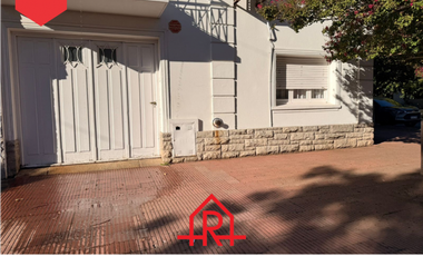 Casa en venta (Calle 20 esq. 25)